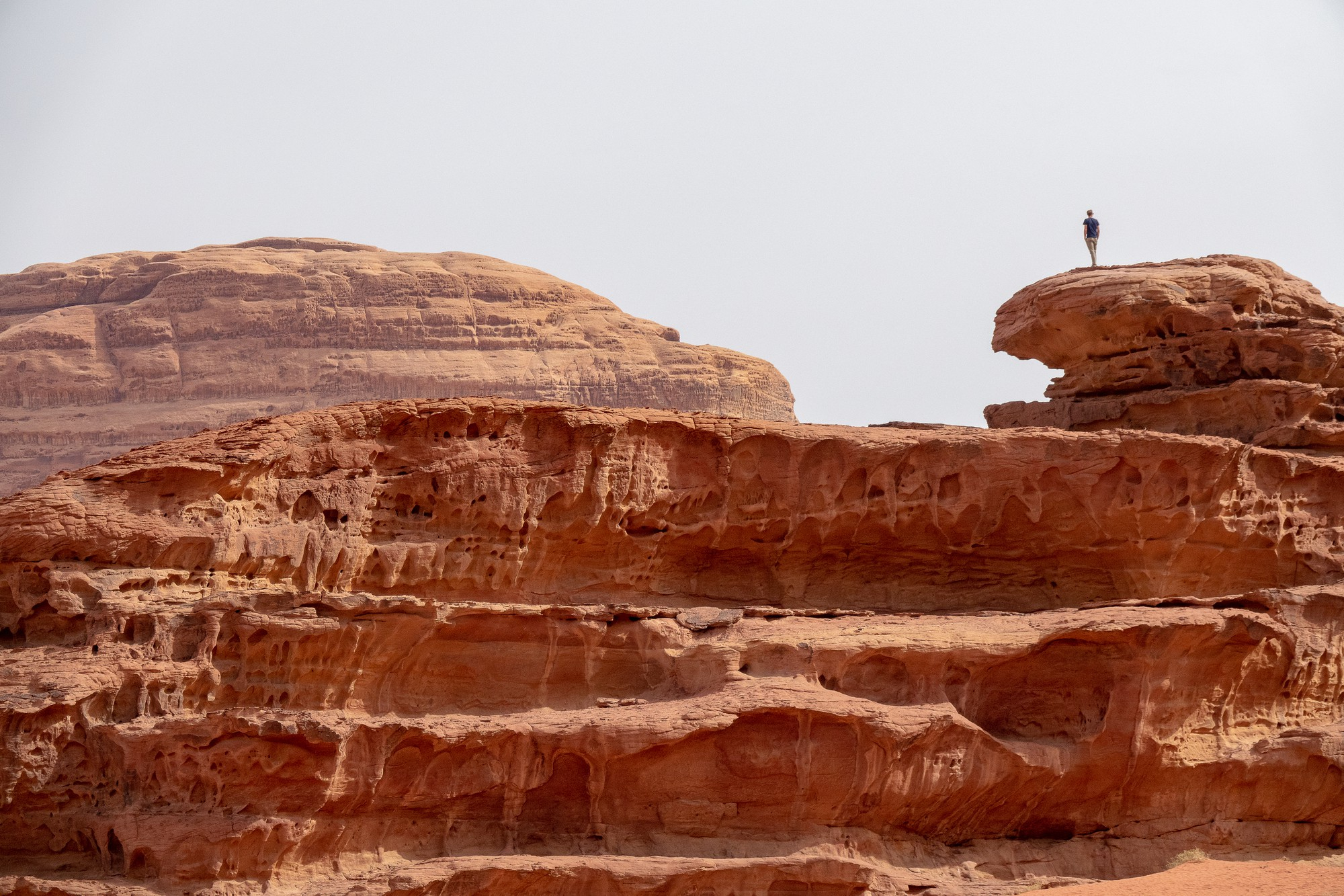 Wadi Rum – niezrównane piękno pustyni Jordani. Warto zobaczyć!